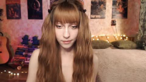 ellie_friendly online show from 23, 12, 2024