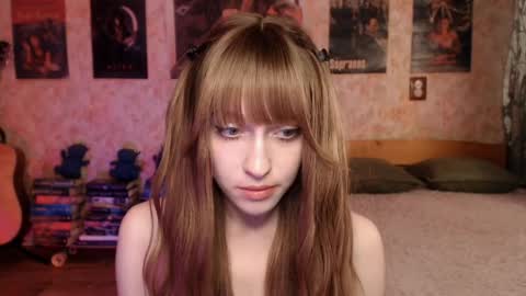 ellie_friendly online show from 27, 5, 2026