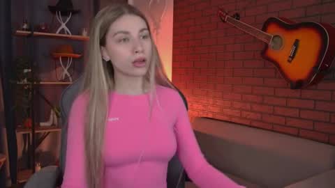 elliecutes online show from 14, 4, 2026