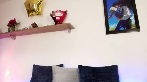 elliee1 online show from 6, 10, 2025