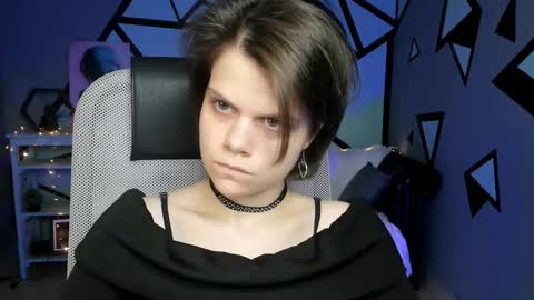 Snapshot of elliemurler chatting on 3, 10, 2025 elliemurler online show from 3, 10, 2025