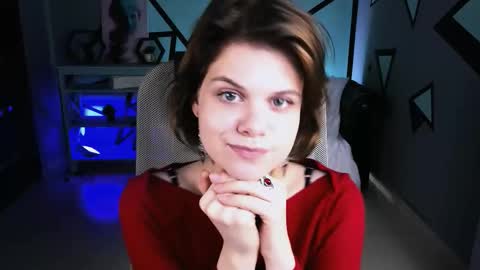 Snapshot of elliemurler chatting on 6, 11, 2025 elliemurler online show from 6, 11, 2025