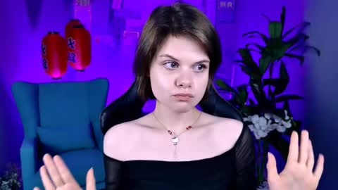 Snapshot of elliemurler chatting on 7, 11, 2025 elliemurler online show from 7, 11, 2025