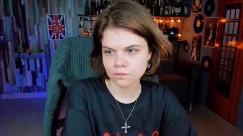 Snapshot of elliemurler chatting on 15, 11, 2025 elliemurler online show from 15, 11, 2025