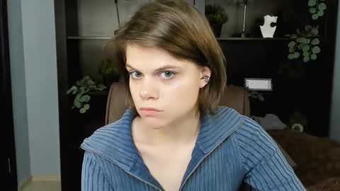 Snapshot of elliemurler chatting on 30, 11, 2025 elliemurler online show from 30, 11, 2025