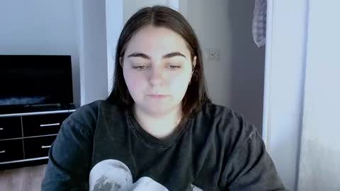 Snapshot of ellies_8 chatting on 13, 5, 2026 Ellie online show from 13, 5, 2026