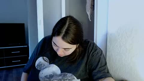 Snapshot of ellies_8 chatting on 14, 5, 2026 Ellie online show from 14, 5, 2026