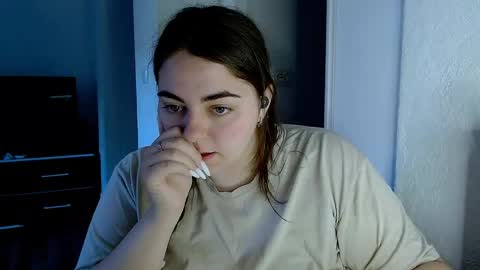Snapshot of ellies_8 chatting on 16, 5, 2026 Ellie online show from 16, 5, 2026