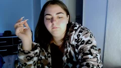 Snapshot of ellies_8 chatting on 27, 5, 2026 Ellie online show from 27, 5, 2026