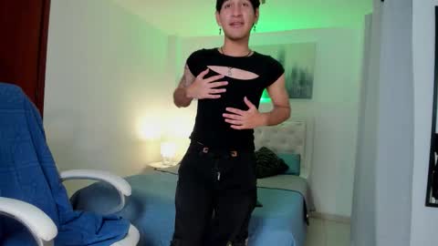 Elliot online show from 8, 1, 2026