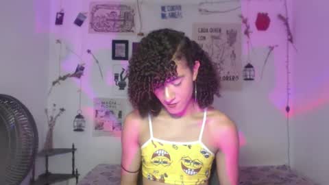 Snapshot of ellis_flowers chatting on 30, 9, 2025  . online show from 30, 9, 2025