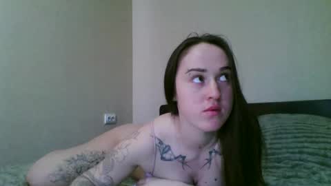 Snapshot of elliza_snow chatting on 2, 5, 2026 Eliza online show from 2, 5, 2026