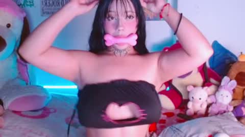 Snapshot of ellope chatting on 1, 12, 2025 Ellope online show from 1, 12, 2025