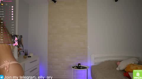 elly_ary online show from 21, 10, 2025