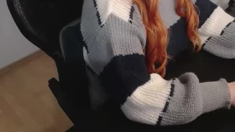 Elly online show from 4, 12, 2025