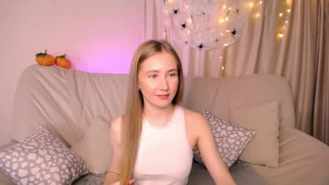 Elly online show from 18, 10, 2025