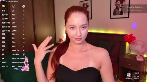 Snapshot of ellypeach chatting on 2, 6, 2026 EllyPeach online show from 2, 6, 2026