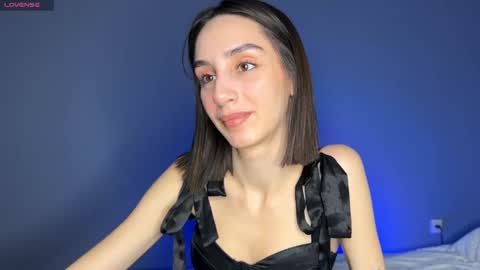 Snapshot of ellzabeth_ellison chatting on 25, 2, 2025 Im online Fri Sun Mon Tue Thu Fri Sat3 from 1000 online show from 25, 2, 2025