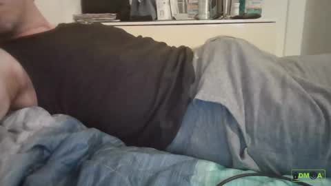 Snapshot of elmoro101 chatting on 6, 7, 2026 elmoro101 online show from 6, 7, 2026