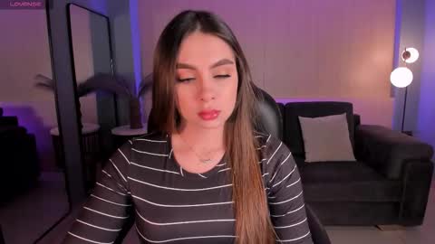 Snapshot of eloisaolivero chatting on 11, 10, 2025 ELOISA OLIVERO online show from 11, 10, 2025