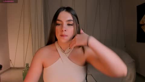 Snapshot of eloisaolivero chatting on 9, 11, 2025 ELOISA OLIVERO online show from 9, 11, 2025