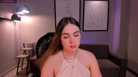 Snapshot of eloisaolivero chatting on 18, 11, 2025 ELOISA OLIVERO online show from 18, 11, 2025