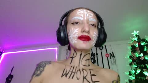 Chelsea  Please help me to reach 100 thumbs up online show from 9, 12, 2024