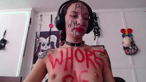 Chelsea  Please help me to reach 100 thumbs up online show from 14, 1, 2025