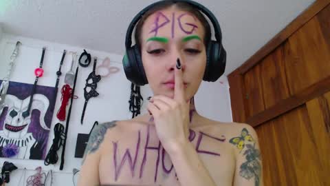 Chelsea  Please help me to reach 100 thumbs up online show from 18, 2, 2025