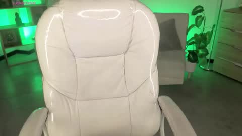 Eloise  . online show from 11, 1, 2026