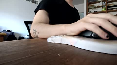 elriclust online show from 27, 4, 2026