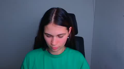 Snapshot of elsa_mur chatting on 5, 12, 2024 Elsa online show from 5, 12, 2024