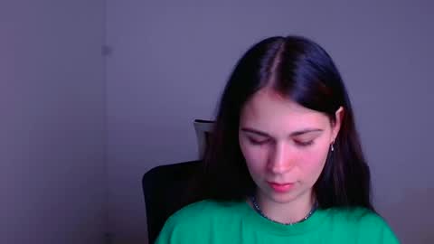 Snapshot of elsa_mur chatting on 25, 12, 2024 Elsa online show from 25, 12, 2024