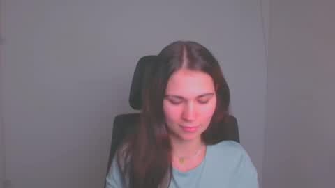Snapshot of elsa_mur chatting on 3, 2, 2025 Elsa online show from 3, 2, 2025