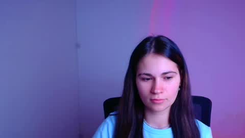 Snapshot of elsa_mur chatting on 4, 2, 2025 Elsa online show from 4, 2, 2025