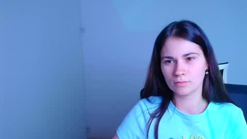 Snapshot of elsa_mur chatting on 8, 2, 2025 Elsa online show from 8, 2, 2025