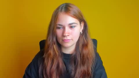 Snapshot of elsa_mur chatting on 3, 10, 2025 Elsa online show from 3, 10, 2025