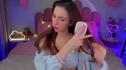 Michelle online show from 27, 2, 2025