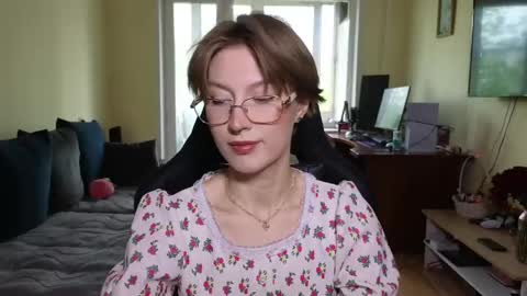 Snapshot of elsaangel chatting on 17, 5, 2026 elsaangel online show from 17, 5, 2026