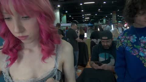 ELS online show from 10, 4, 2026