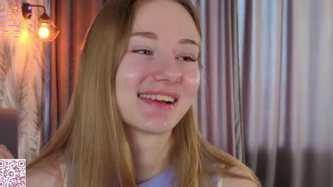 Snapshot of elvyrose chatting on 11, 4, 2026 Alex online show from 11, 4, 2026