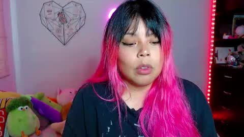 Snapshot of elymoon chatting on 6, 1, 2026 Ely online show from 6, 1, 2026