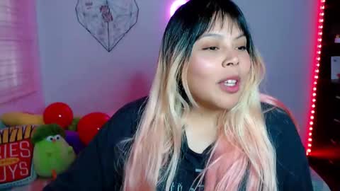 Snapshot of elymoon chatting on 14, 2, 2026 Ely online show from 14, 2, 2026