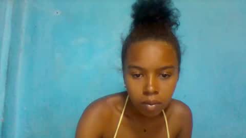 Snapshot of elys208 chatting on 19, 10, 2025 elys208 online show from 19, 10, 2025