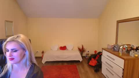 elysia3333 online show from 21, 10, 2025