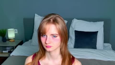 Snapshot of elza_hofffman chatting on 10, 5, 2026 Chloyka online show from 10, 5, 2026