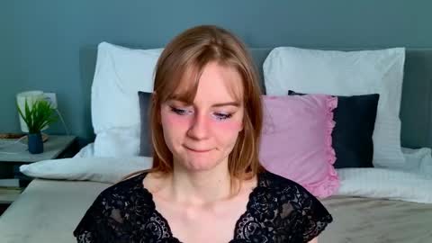Snapshot of elza_hofffman chatting on 11, 5, 2026 Chloyka online show from 11, 5, 2026