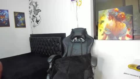 Snapshot of emattaylor chatting on 2, 12, 2024 . online show from 2, 12, 2024