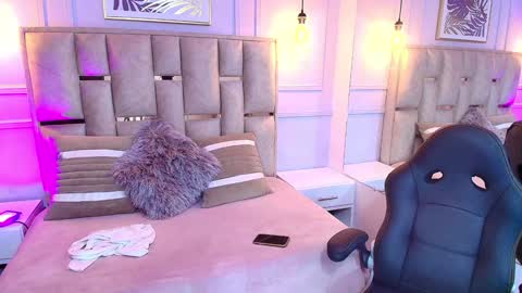 Emily  online show from 9, 1, 2025