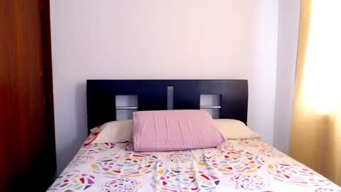 emely_sexx online show from 18, 12, 2024